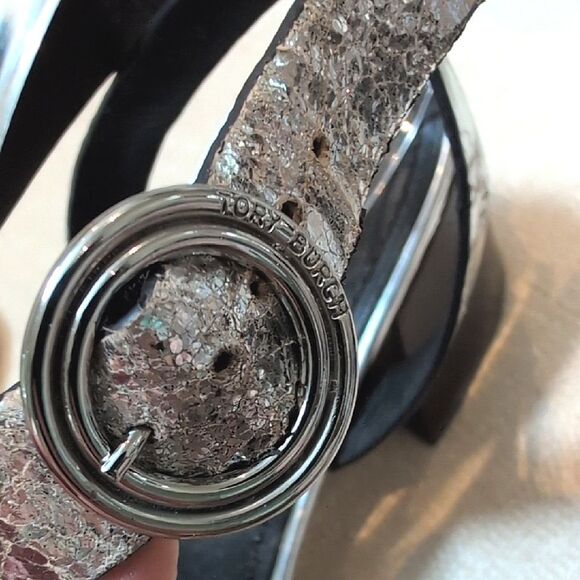 Tory Burch City Heel Sandals Silver Crackle Leather Size 9.5M - Picture 5 of 12